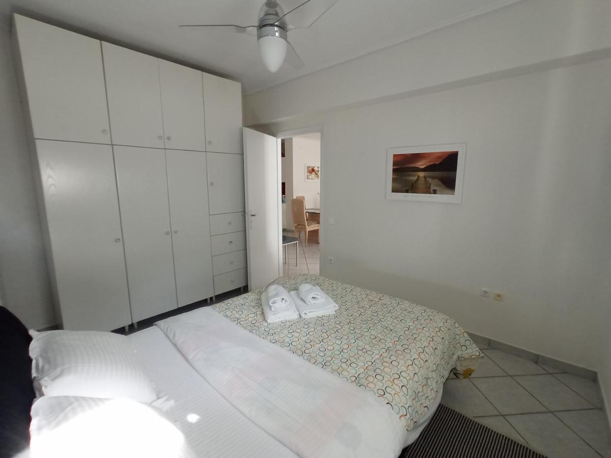 דירות ארטמידה Flat With Garden Near Sea, Port And Airport מראה חיצוני תמונה