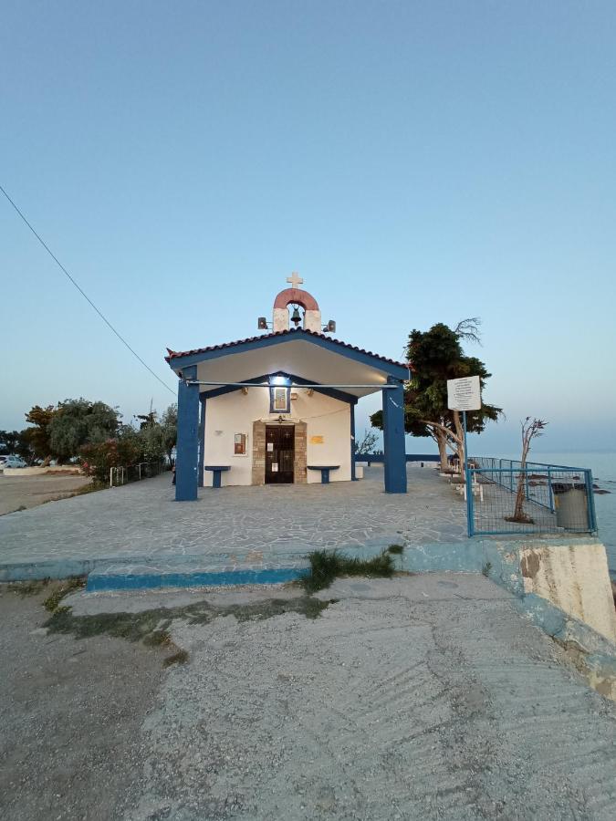 דירות ארטמידה Flat With Garden Near Sea, Port And Airport מראה חיצוני תמונה