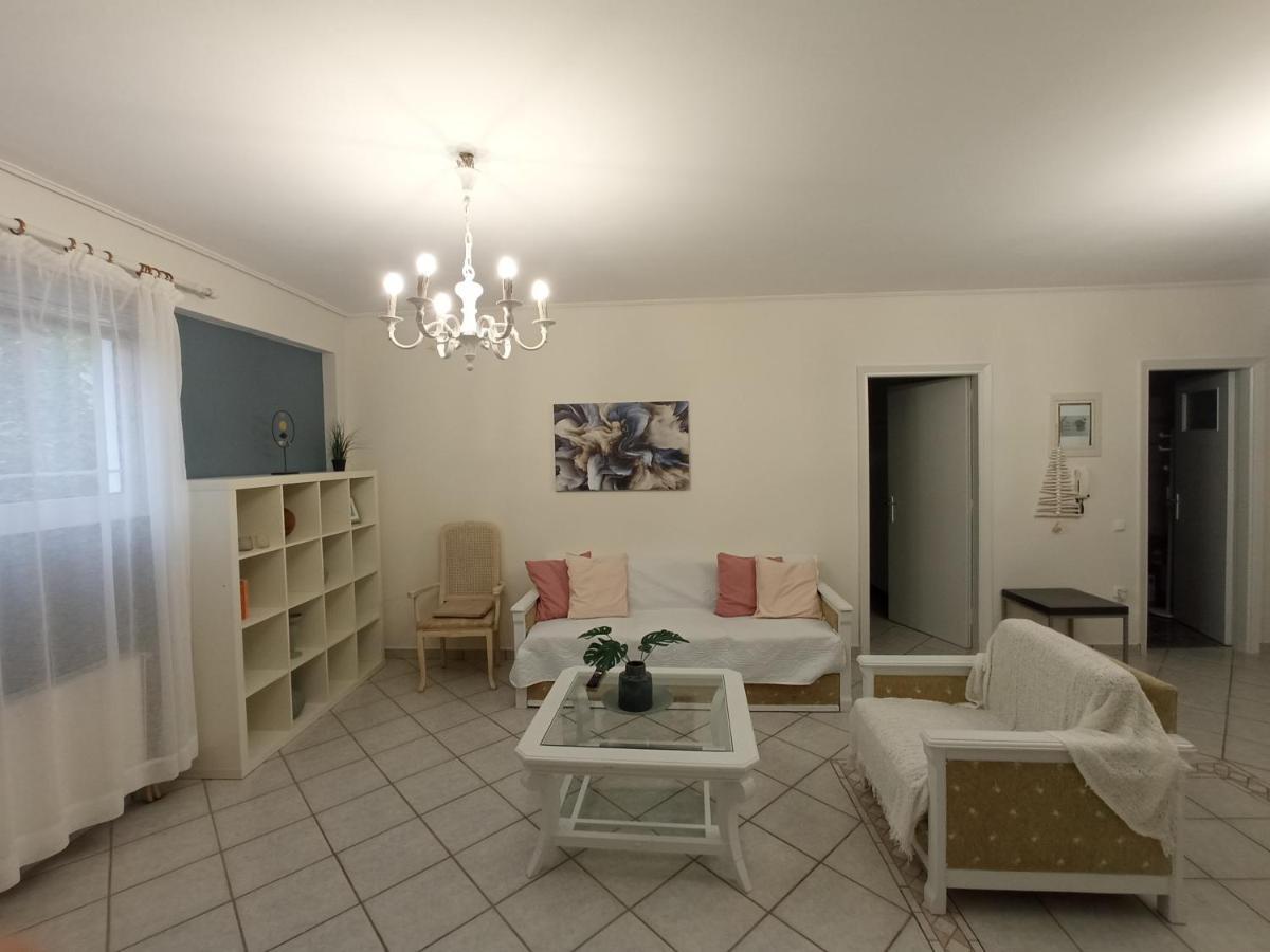 דירות ארטמידה Flat With Garden Near Sea, Port And Airport מראה חיצוני תמונה